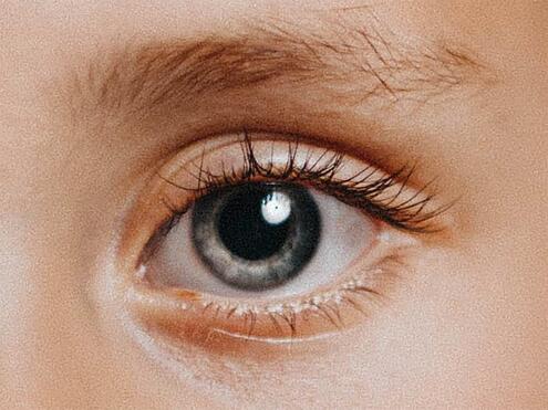 light colored eye
