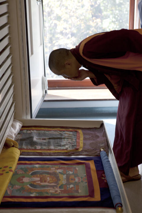 Examining Tangkas from the Museum Collection