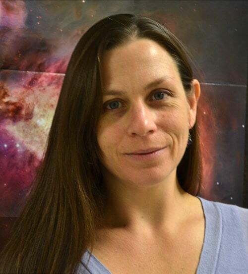 A photo portrait of computational astrophysicist Rachel Somerville.