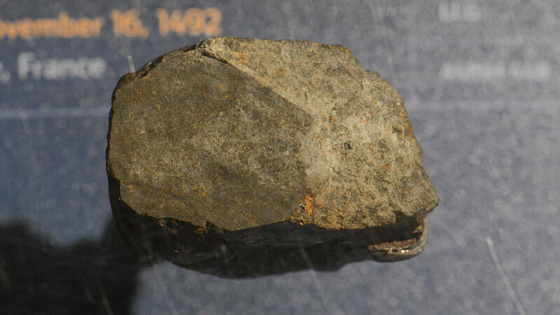 Historic Meteorites on Display | American Museum of Natural History