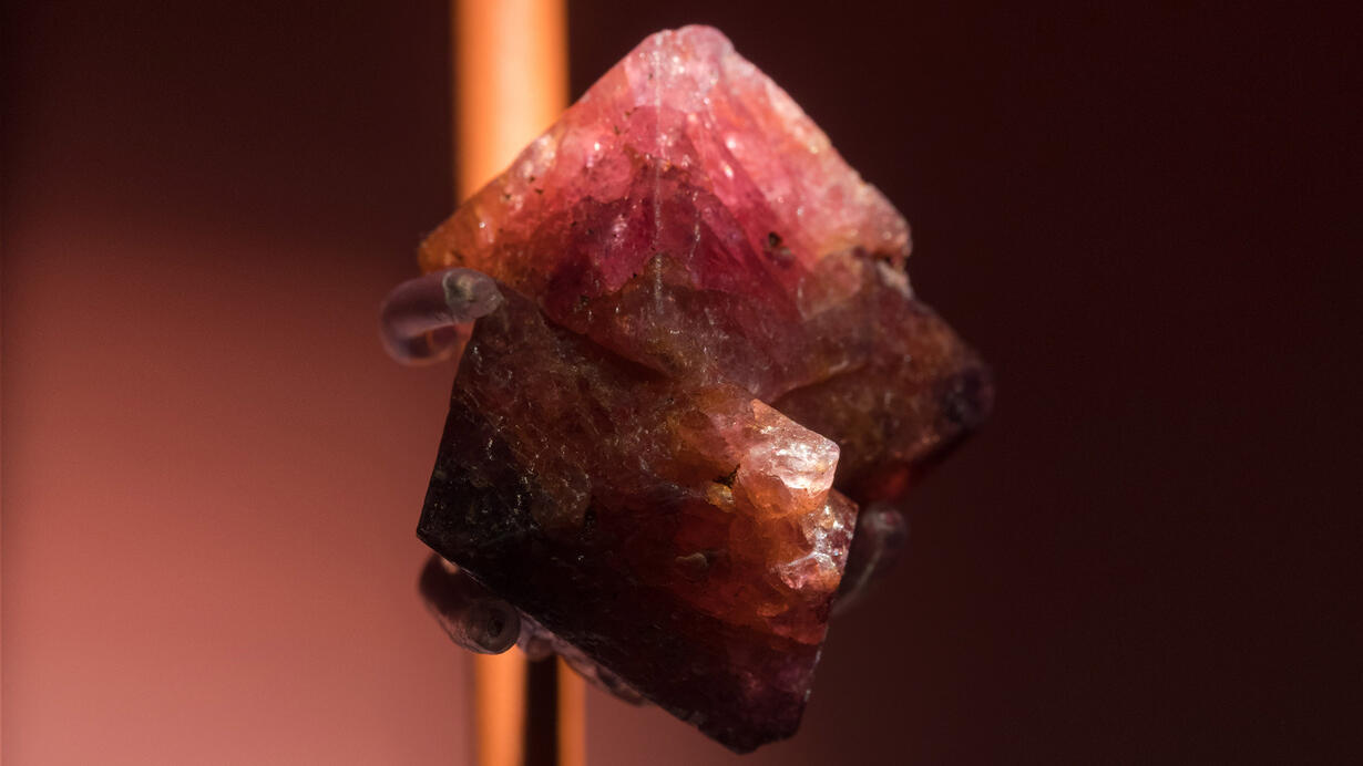 Spinel specimen in exhibition.