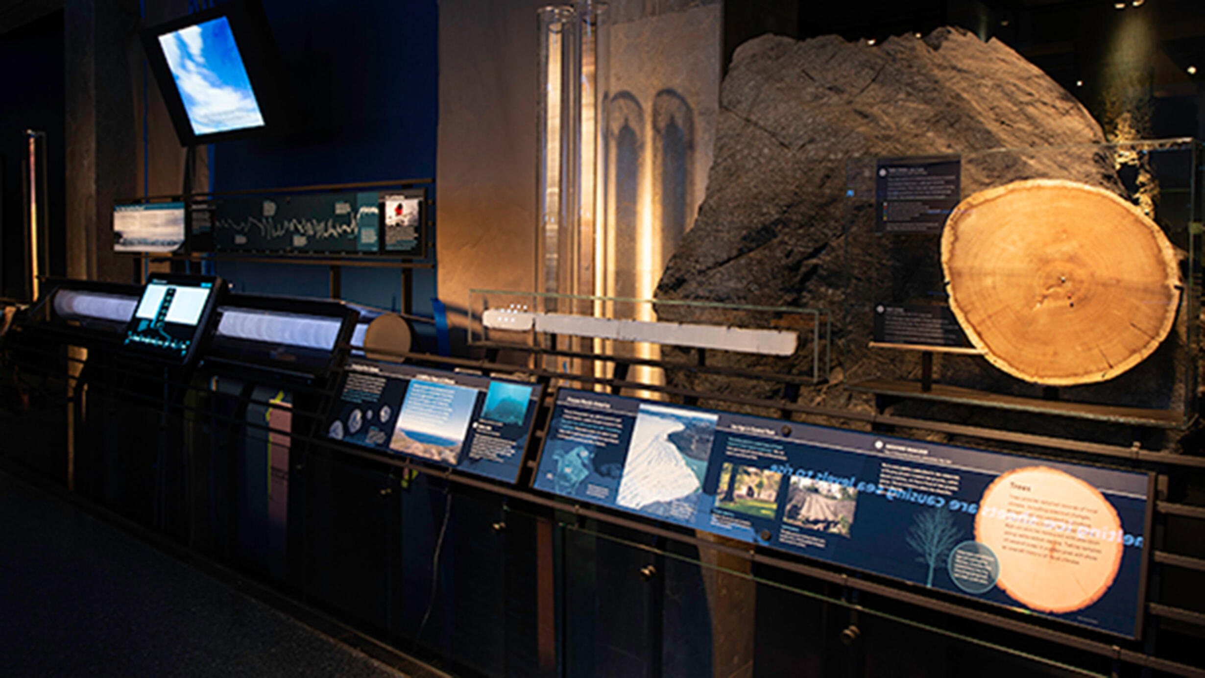 Paleoclimate section of the Hall of Planet Earth.