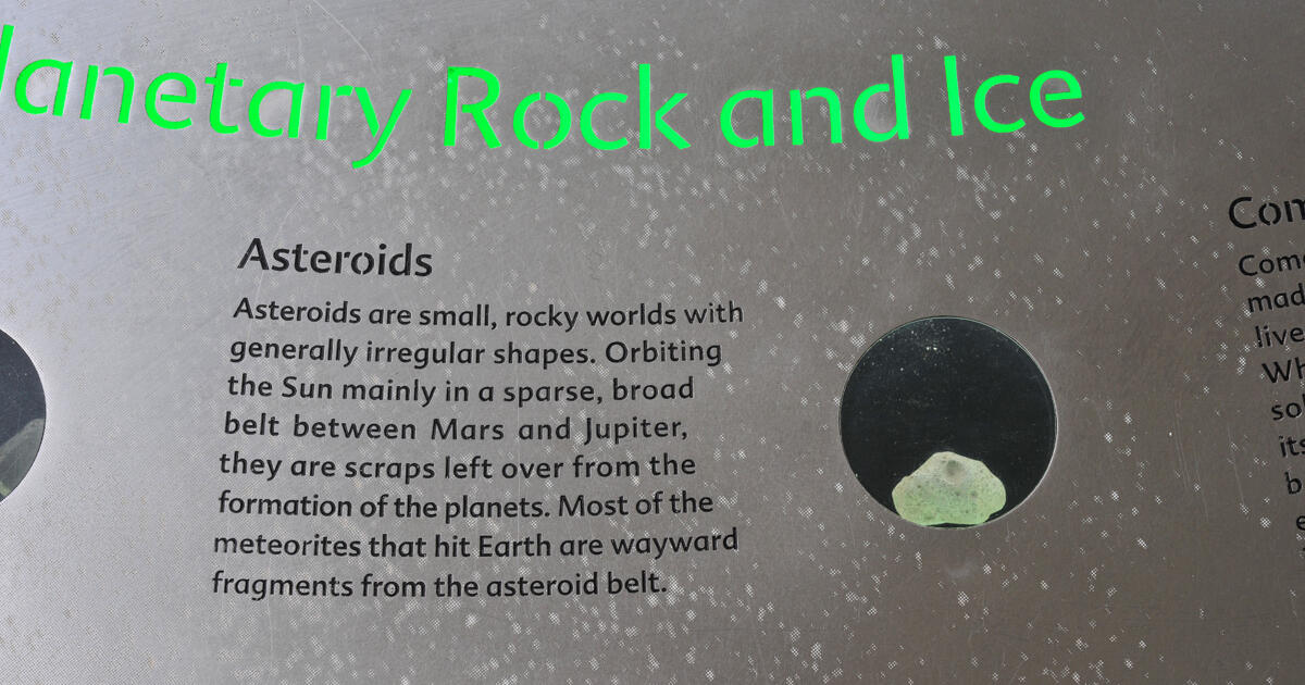 Asteroids are found between the orbits of new arrivals