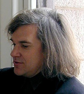 head shot of Mark Norell