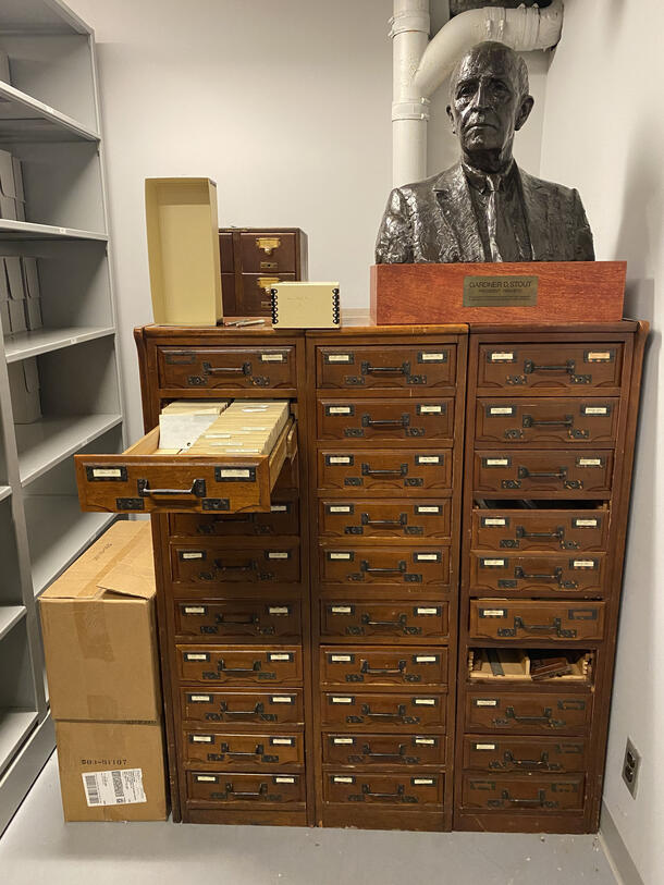 Image of old AMNH Library card catalog with bust of Gardner Stout.