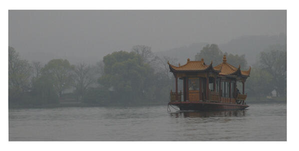west-lake hangzhou kiosk