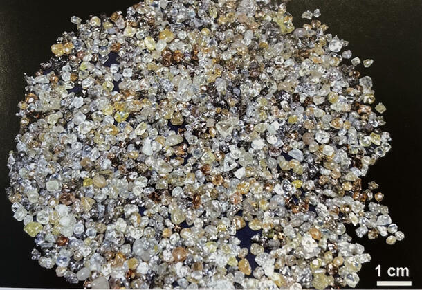 Mound of small diamond specimens.